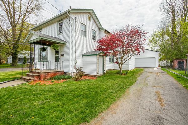 Attached, Detached Garage, Exterior, Facade, Queen Anne Victorian