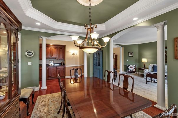 Chandelier, Dining room, Interior, Recessed Lighting, Wood Texture Flooring