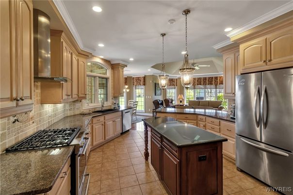 Interior, Kitchen, Pendant Lights, Recessed Lighting, Stainless Steel Appliances