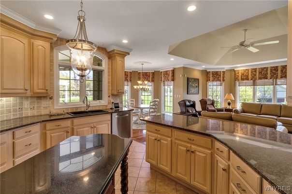 Chandelier, Dining room, Interior, Kitchen, Living room, Recessed Lighting, Wood Texture Flooring
