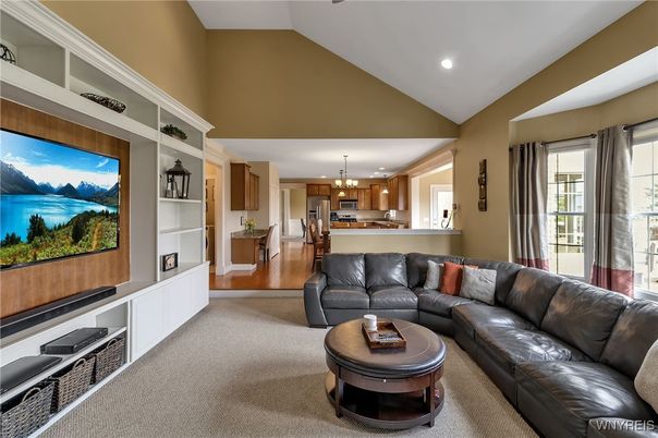 Chandelier, Interior, Kitchen, Living room, Recessed Lighting, Stainless Steel Appliances