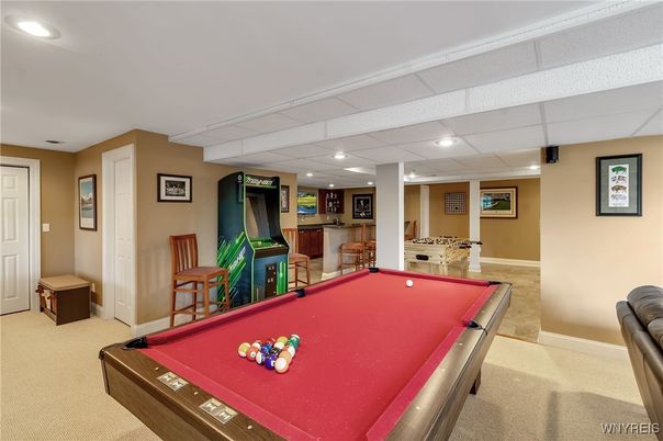 Billiard Table, Game Room, Interior, Recessed Lighting