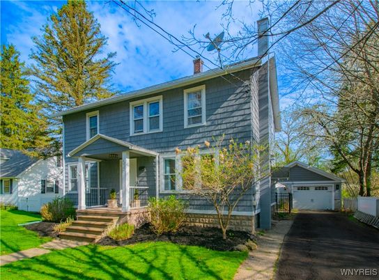 Detached Garage, Exterior, Facade, American Foursquare