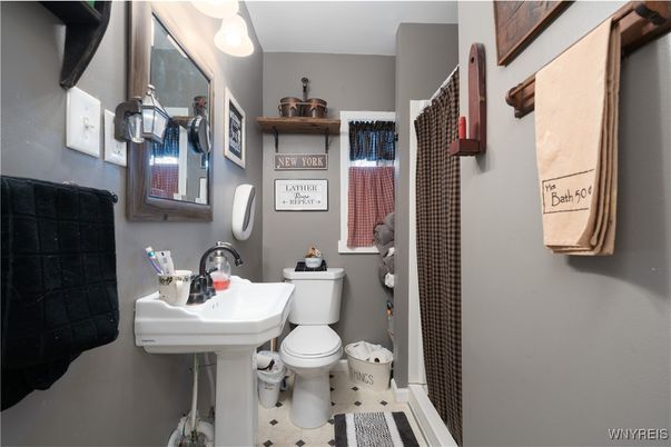 Bathroom, Interior