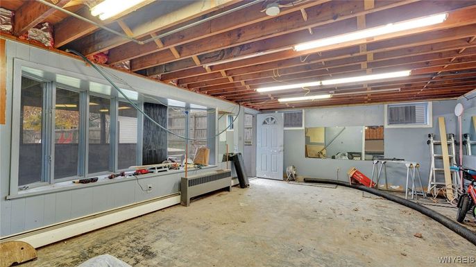 Interior, Wooden Beams