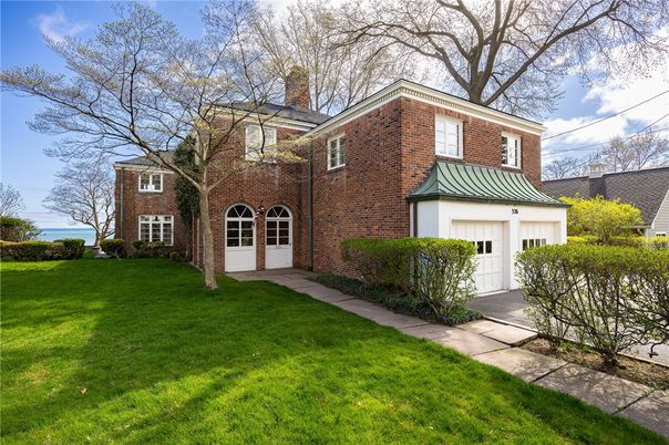 Attached, Exterior, Facade, Brick Facade, Brick Traditional