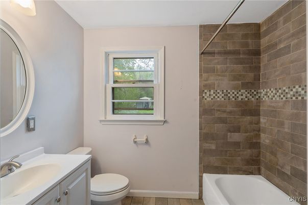 Bathroom, Interior, Stone Walls