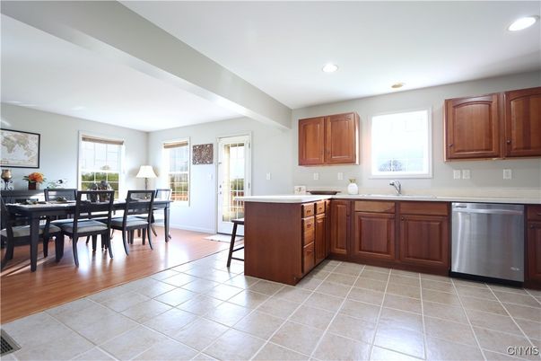 Dining room, Interior, Kitchen, Recessed Lighting, Wood Texture Flooring