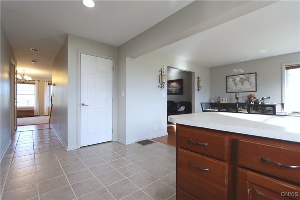 Dining room, Interior, Recessed Lighting