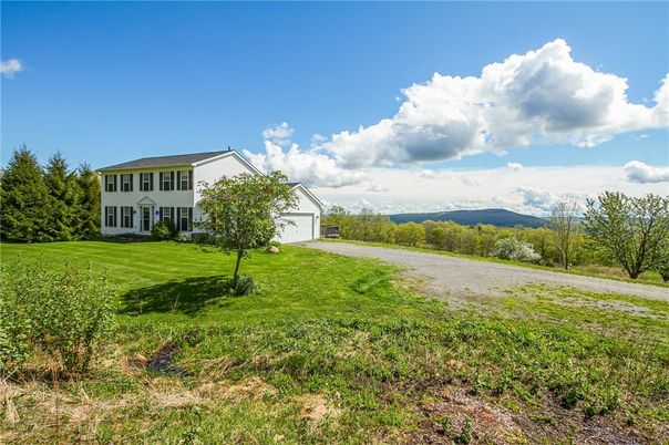 Backyard, Detached Garage, Exterior
