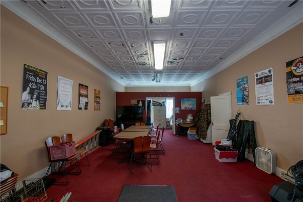Dining room, Interior, Recessed Lighting