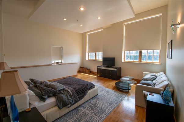 Bedroom, Interior, Living room, Recessed Lighting, Wood Texture Flooring