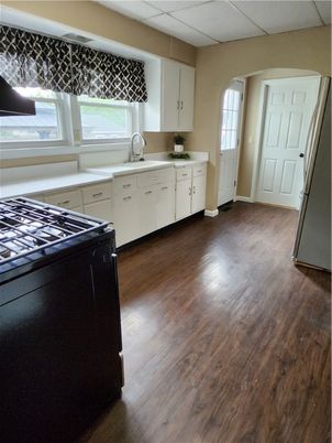 Interior, Kitchen, Wood Texture Flooring