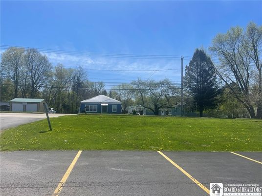 Backyard, Detached Garage, Exterior