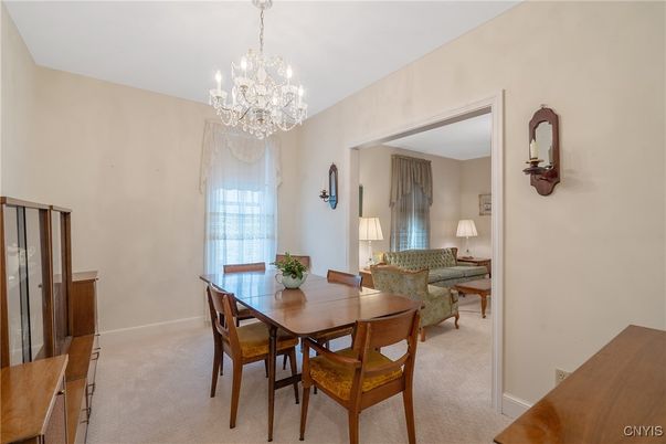 Chandelier, Dining room, Interior, Living room