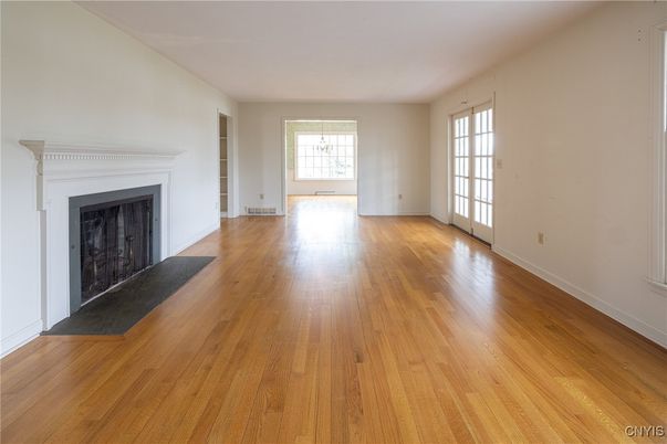 Empty room, Fireplace, Interior, Wood Texture Flooring