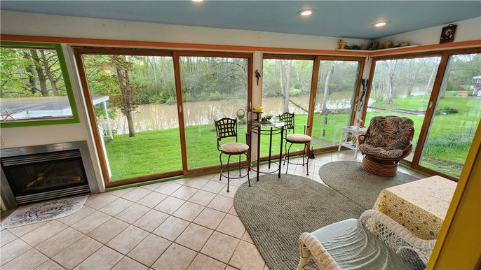 Fireplace, Interior, Recessed Lighting, Sun Room
