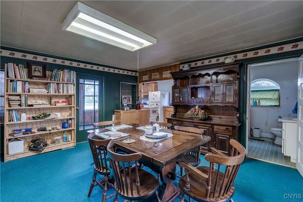 Dining room, Interior