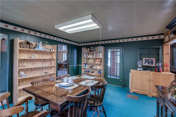 Dining room, Interior