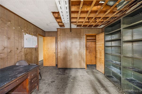 Interior, Wooden Beams, Wooden Walls