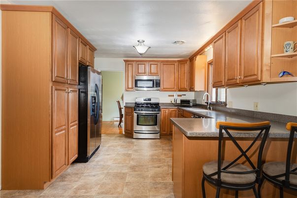 Interior, Kitchen, Stainless Steel Appliances
