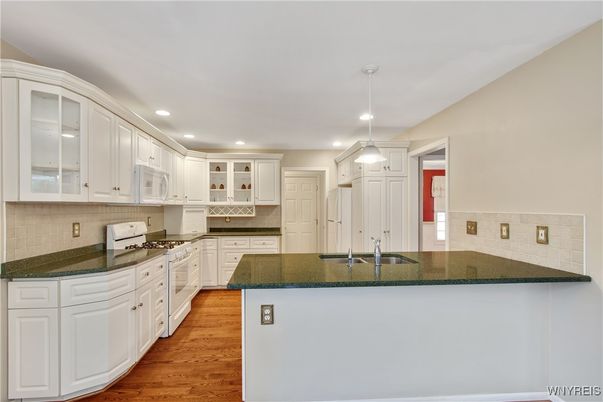 Interior, Kitchen, Pendant Lights, Recessed Lighting, Wood Texture Flooring