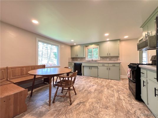 Dining room, Interior, Kitchen, Recessed Lighting