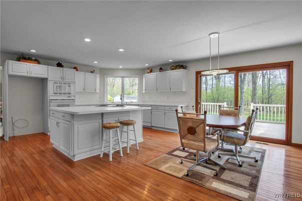 Dining room, Interior, Kitchen, Pendant Lights, Recessed Lighting, Wood Texture Flooring