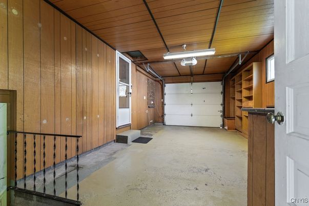 Garage, Interior, Wooden Ceilings, Wooden Walls