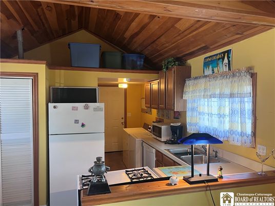 Interior, Kitchen, Wooden Ceilings