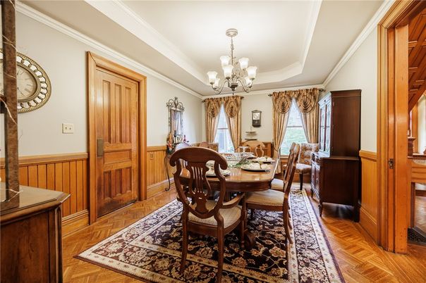 Chandelier, Dining room, Interior, Wood Texture Flooring