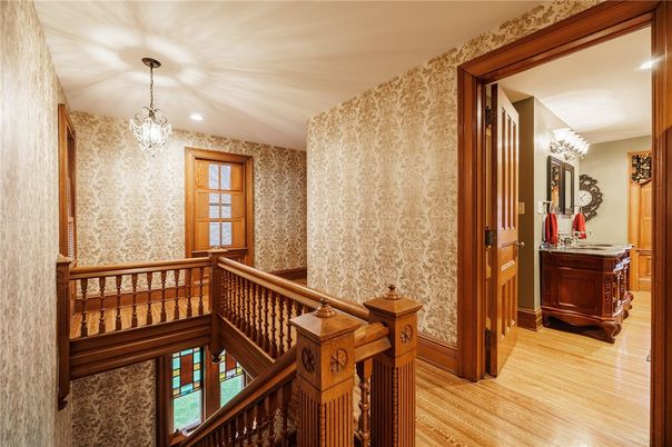 Chandelier, Interior, Recessed Lighting, Wood Texture Flooring