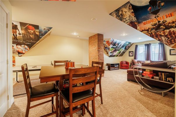 Dining room, Interior, Recessed Lighting