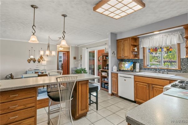 Dining room, Interior, Kitchen, Pendant Lights