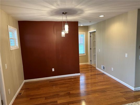 Empty room, Interior, Pendant Lights, Recessed Lighting, Wood Texture Flooring