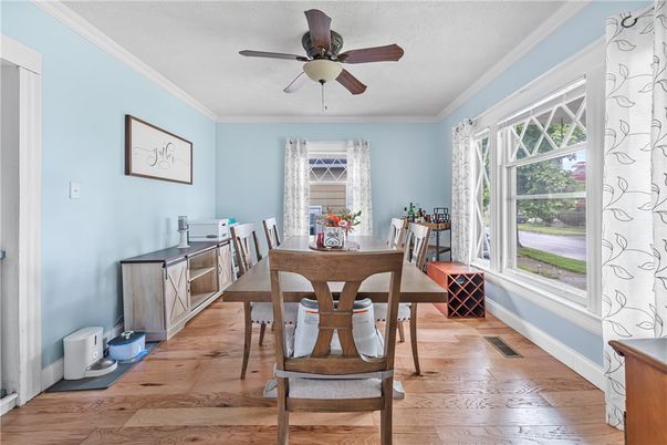 Dining room, Interior, Wood Texture Flooring