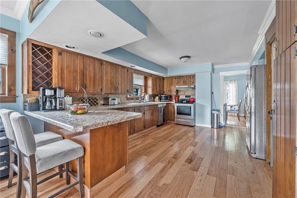 Interior, Kitchen, Stainless Steel Appliances, Wood Texture Flooring