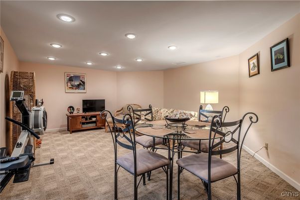 Dining room, Interior, Recessed Lighting