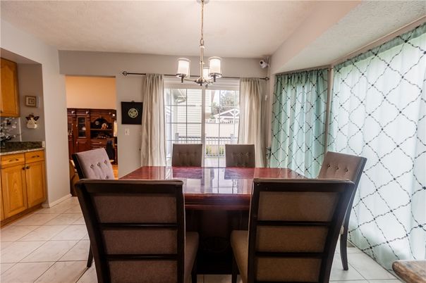 Dining room, Interior, Pendant Lights