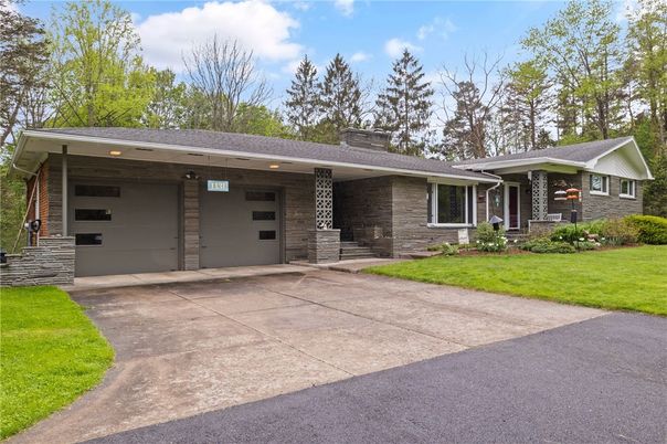Attached, Exterior, Facade, Brick Facade, Ranch