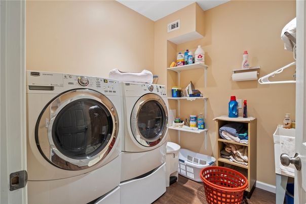 Interior, Utility Closets, Washer, Wood Texture Flooring