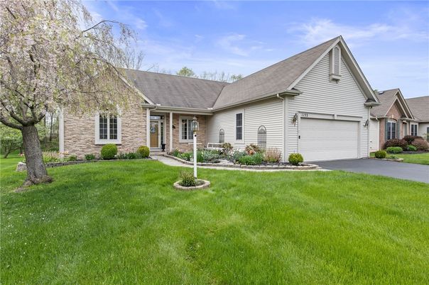 Attached, Exterior, Facade, Brick Facade, Ranch