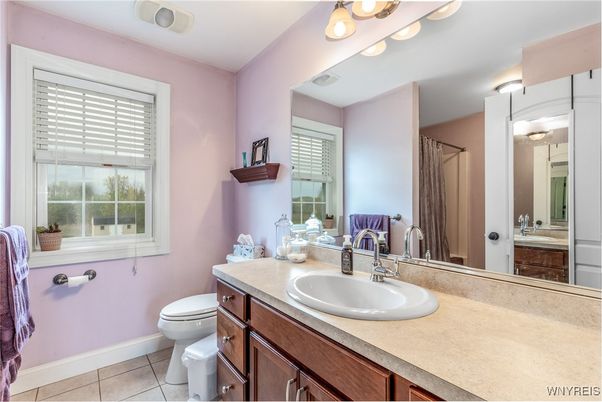 Bathroom, Dual Sink Vanities, Interior