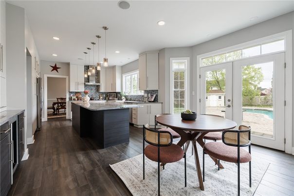 Dining room, Interior, Kitchen, Pendant Lights, Recessed Lighting, Wood Texture Flooring