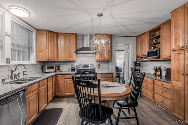 Chandelier, Dining room, Interior, Kitchen, Wood Texture Flooring