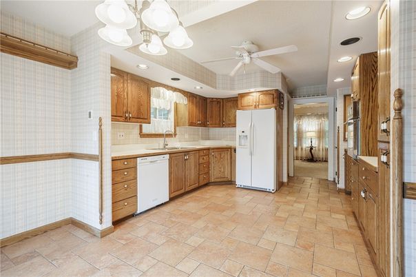 Interior, Kitchen, Recessed Lighting