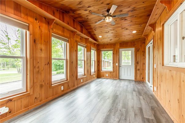 Empty room, Interior, Recessed Lighting, Wooden Beams, Wooden Ceilings, Wood Texture Flooring, Wooden Walls