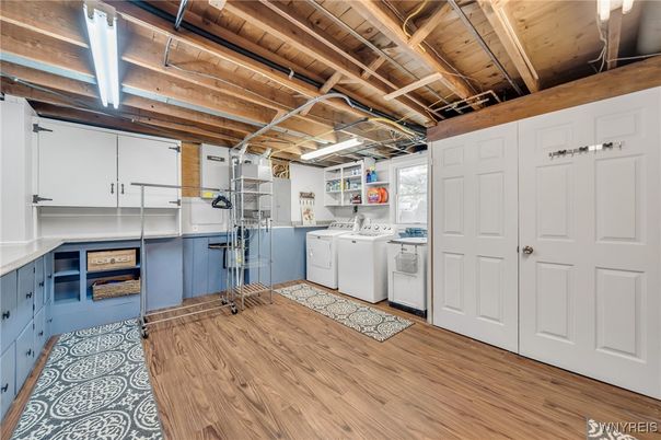 Interior, Washer, Wooden Beams, Wooden Ceilings, Wood Texture Flooring