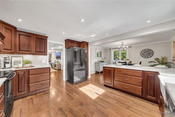 Interior, Kitchen, Pendant Lights, Recessed Lighting, Wood Texture Flooring