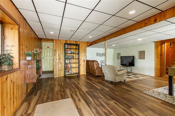 Interior, Recessed Lighting, Wood Texture Flooring, Wooden Walls